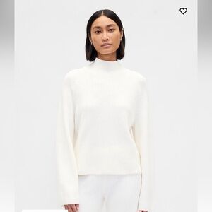 CashSoft Shaker-Stitch Turtleneck Sweater